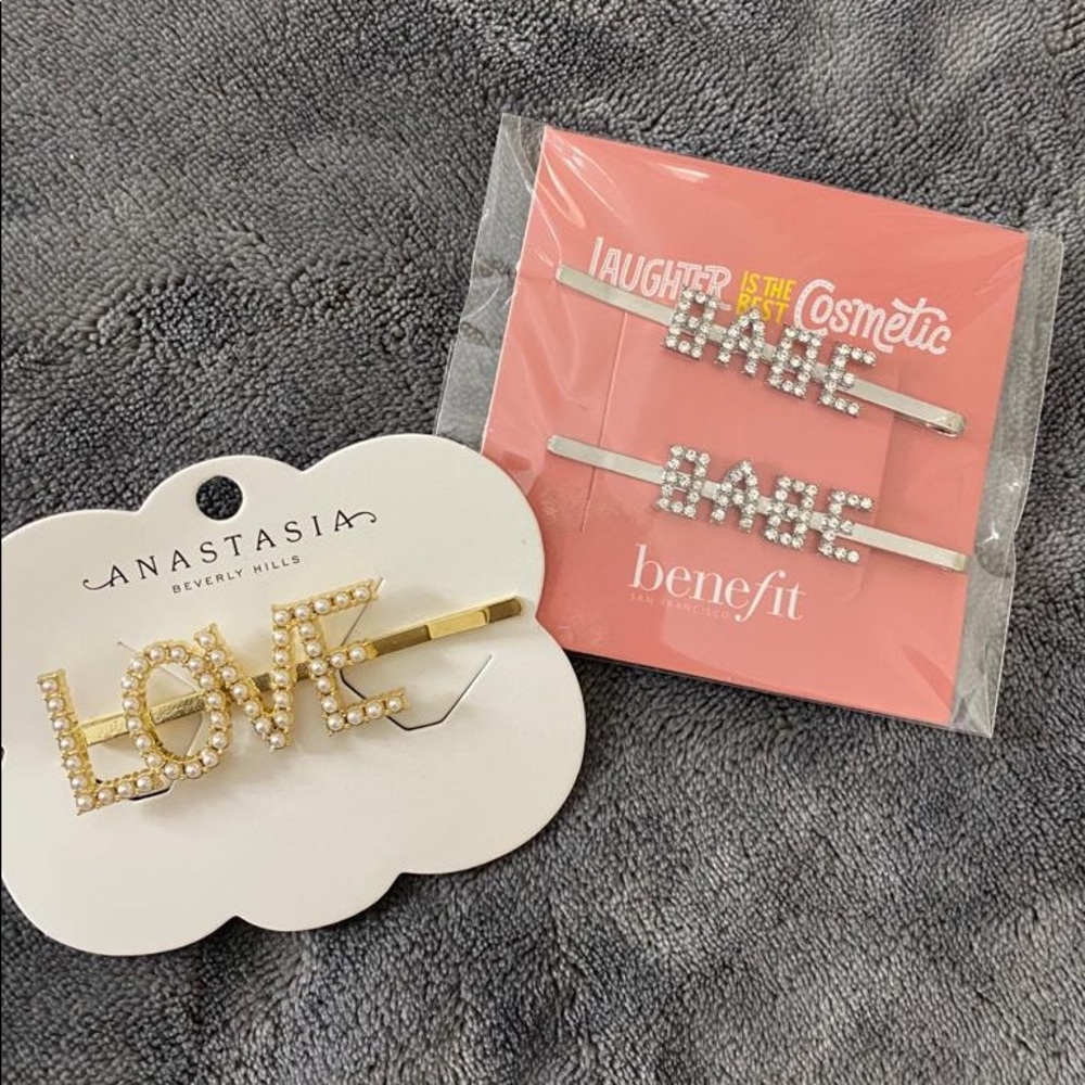 Pearl Hair Clips